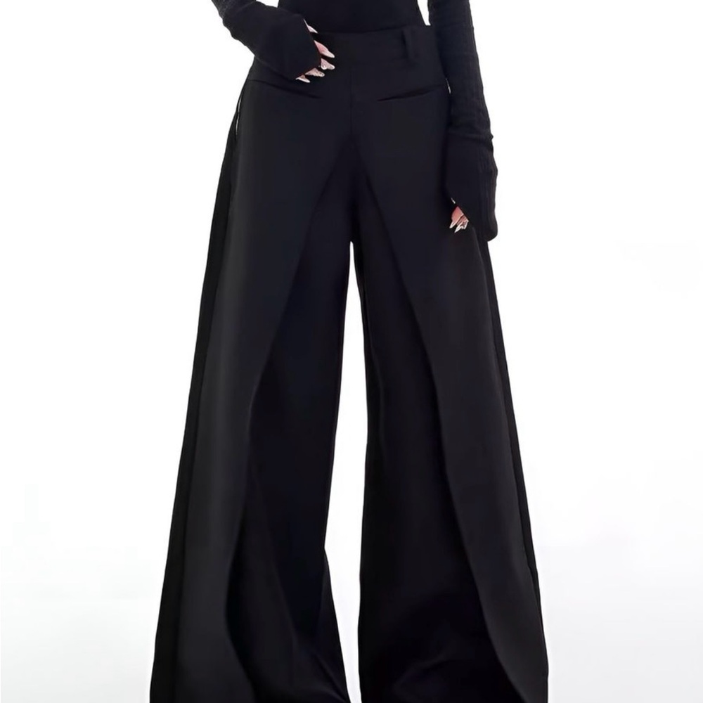 Elegant Black Wide-Leg Pants